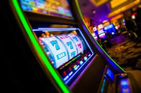 Ikan Hoki slot game interface on rayaselot showing fishing theme and five reels